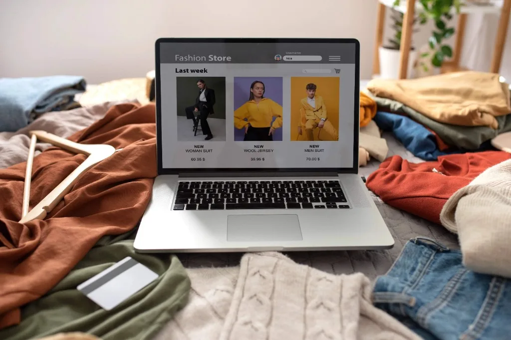WooCommerce Fashion Catalog and Variant Management Experience